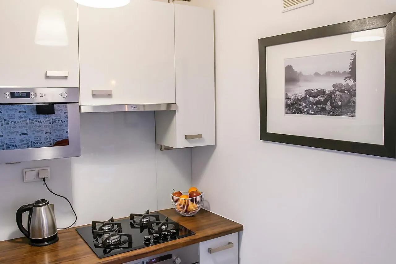 Chmielna Superior Apartment Warsaw